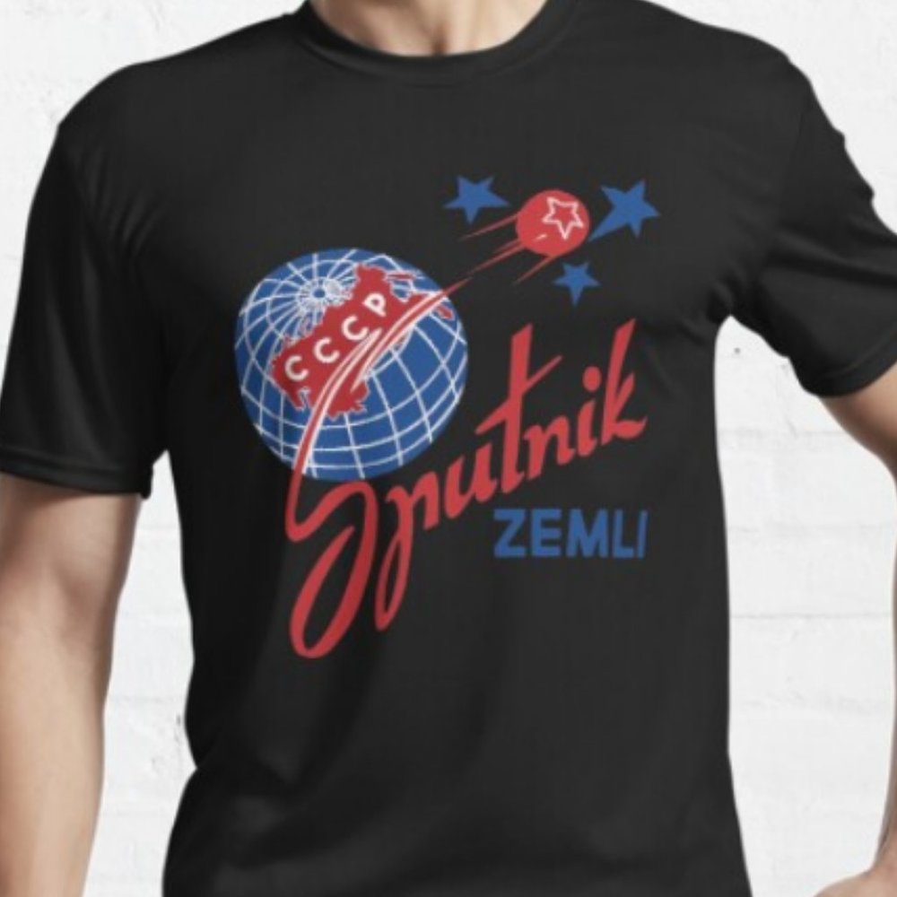 Vintage Soviet Sputnik 1957 Satellite T-Shirt Zemli (Large)